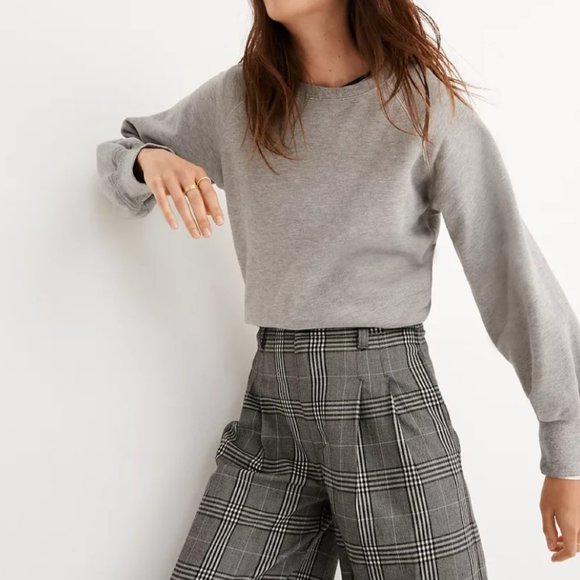 Pleated Wide-Leg Pants in Plaid - Picture 2 of 5